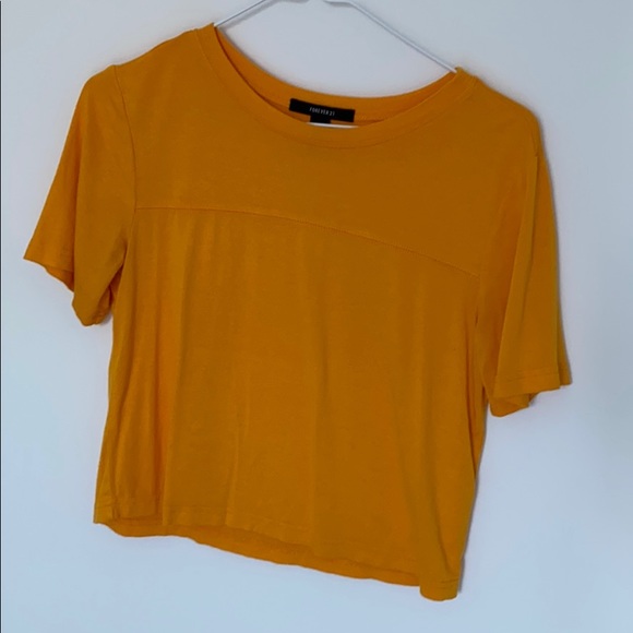 Cropped tee - Picture 1 of 2